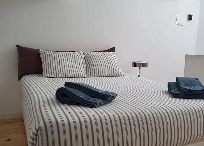 New Bluebell House In Heart Of Porto
