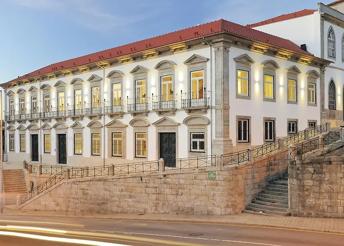 Condes De Azevedo Palace Apartments